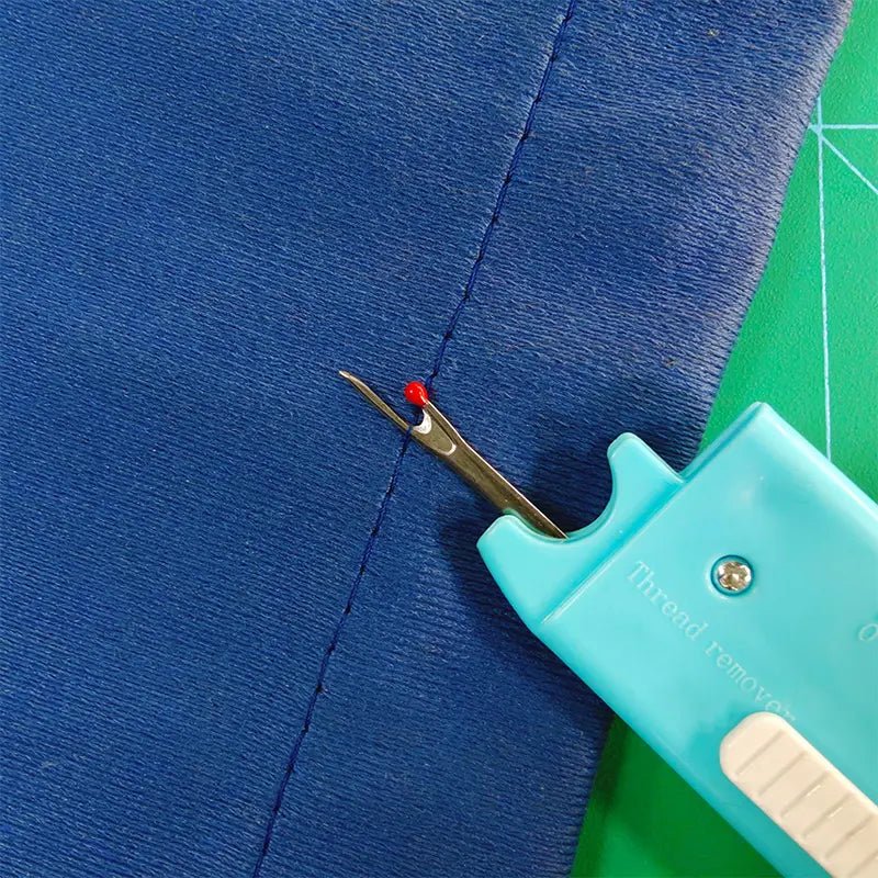 2PCS 4-in-1 Sewing Threader Tool with Seam Ripper